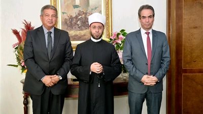 رئيس الأعلى للإعلام يستقبل وزير الأوقاف بحضور رئيس الوطنية للإعلام بحث سبل التعاون بين المجلس والوزارة والهيئة