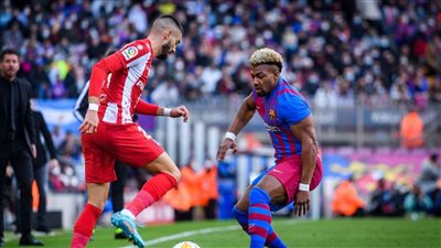 ققبل لقاء اليوم بالدوري.. تعرف على تاريخ مواجهات برشلونة و أتلتيكو مدريد