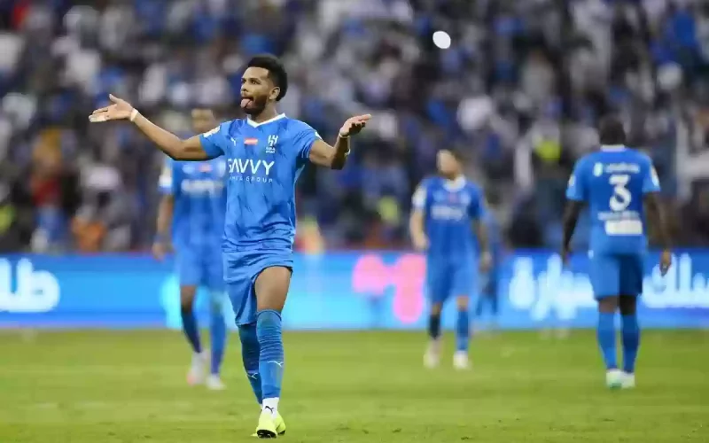 حصري النور نيوز | دوره انتهى!! خميس يفتح النار على نجم الهلال السعودي والمنتخب بعد خسارة عمان المثيرة