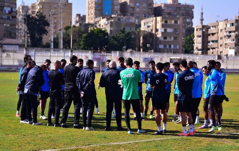 حصري النور نيوز | جروس يمنح لاعبي الزمالك راحة غداً بعد الفوز على إنيمبا